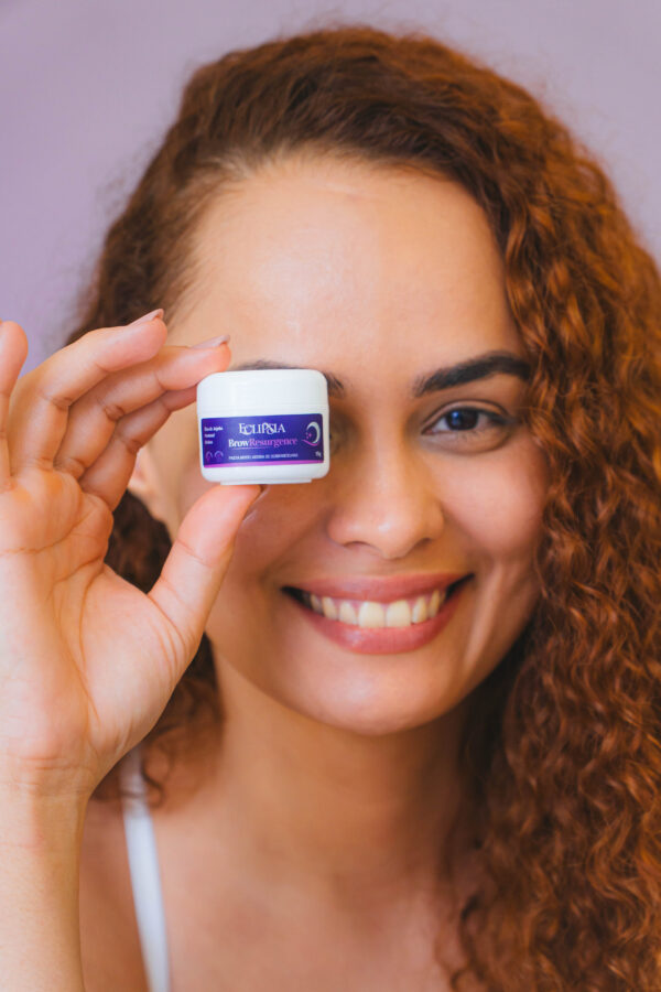 Pasta Modeladora de Sobrancelhas – Brow Resurgence - 15G - Imagem 5